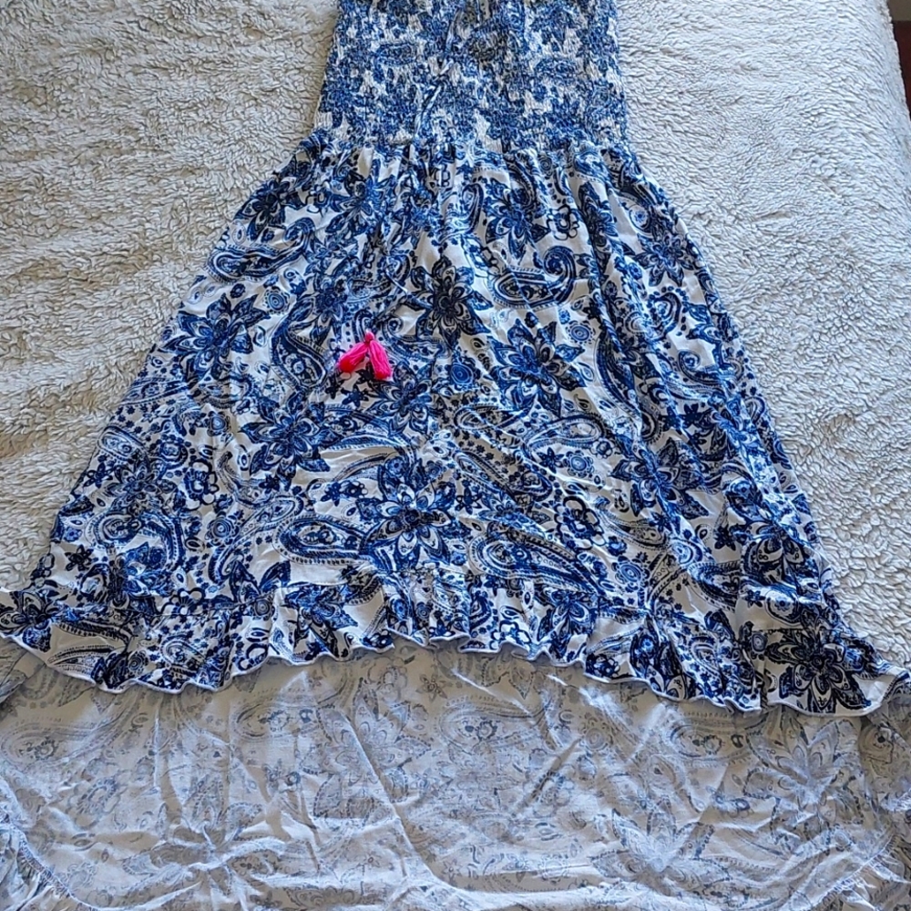 Flowers by Zoe gorgeous dress